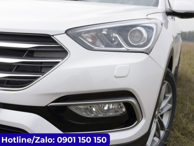 khach-hang-thuong-hoi-gi-khi-thue-xe-Ford-Everest-2018