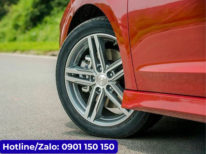 Thuê xe tự lái Hyundai Elantra 2021 tại Đà Nẵng