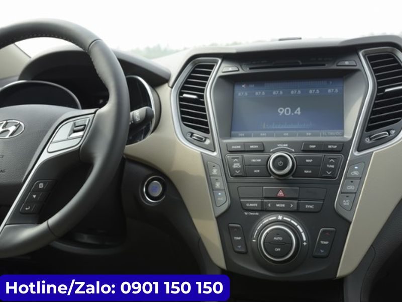 thue-xe-Ford-Everest-2018-tu-lai-da-nang lưu ý khi thuê xe tự lái Santafe 2018